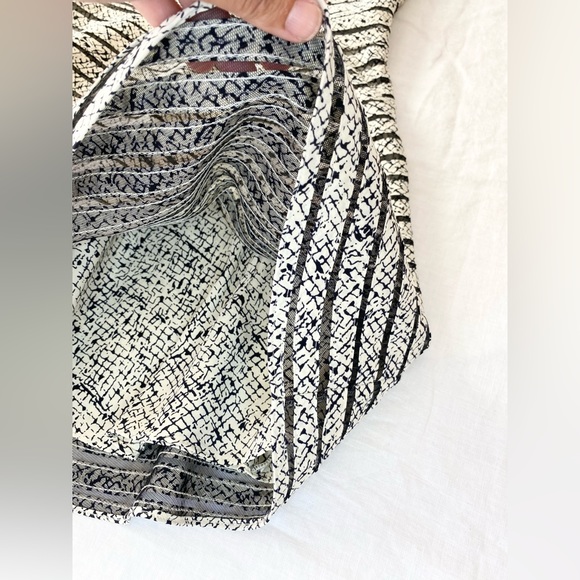 Parker Mesh Ribbed Fit and Flare Silk Lined Mini Dress White Black - Picture 12 of 16